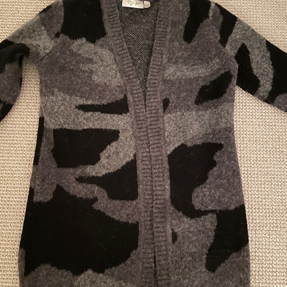 RD Style Black & Gray Open-Front Women's Sweater Cardigan